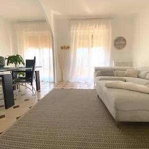 https://valentinas-home-livorno.it-tuscanyhotel.com